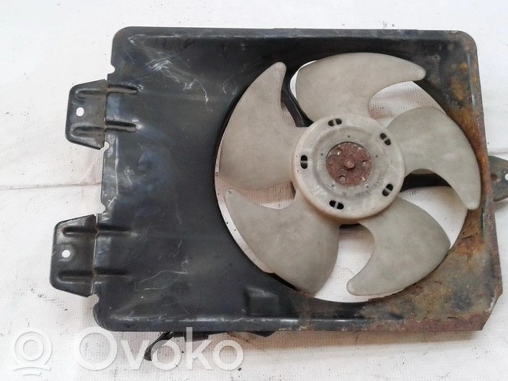 Mitsubishi Carisma Suport ventilator radiator 