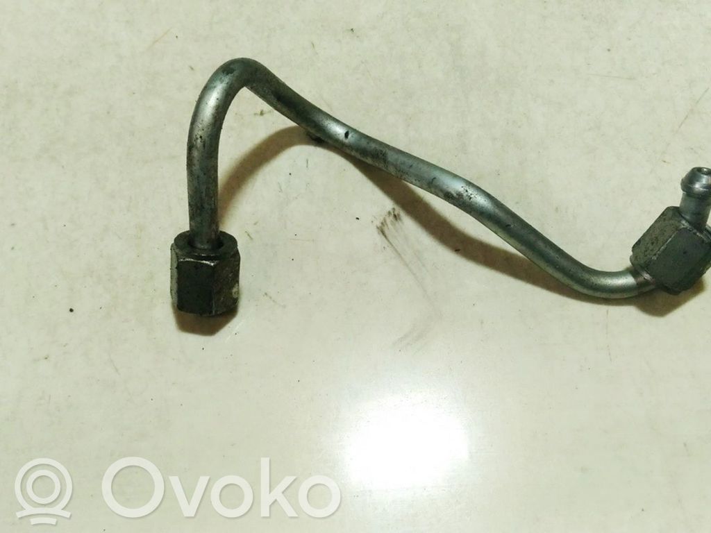 Subaru Legacy Tubo carburante
