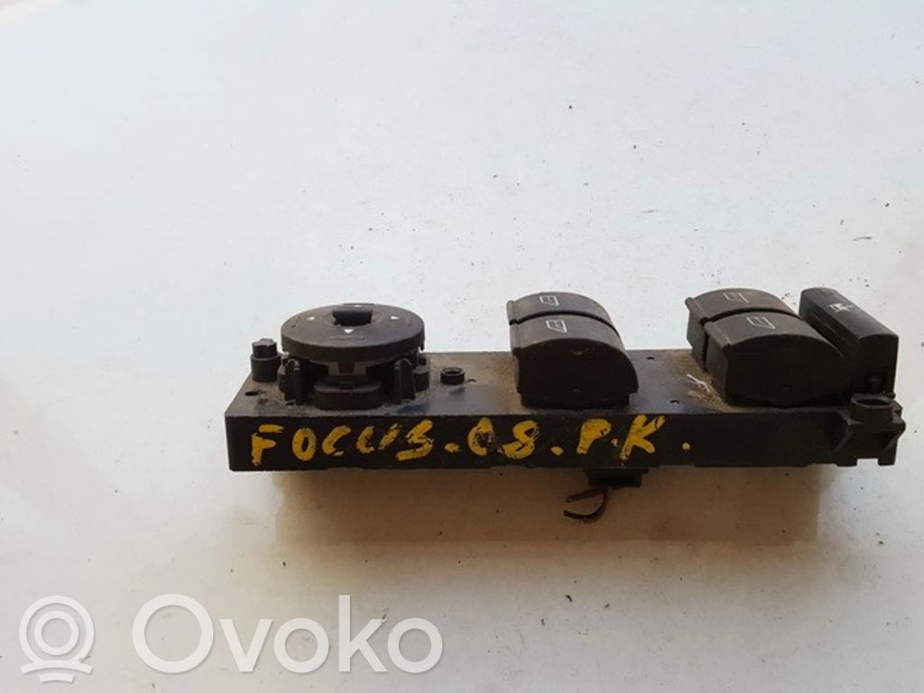 Electric window control switch   3SO03178100,7M5T14A132AA,3SO03178100,7M5T14A132AA