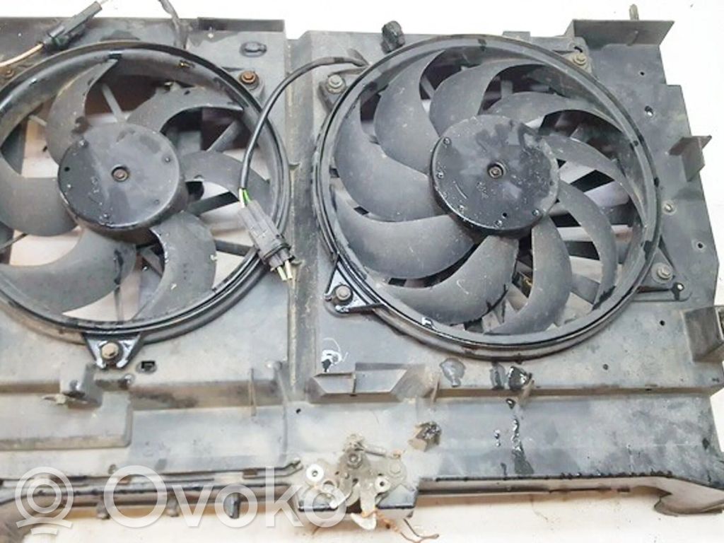 Citroen C8 Convogliatore ventilatore raffreddamento del radiatore 
