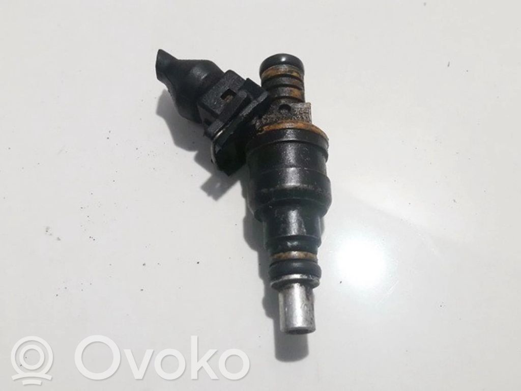 Saab 9000 CS Inyector de combustible 