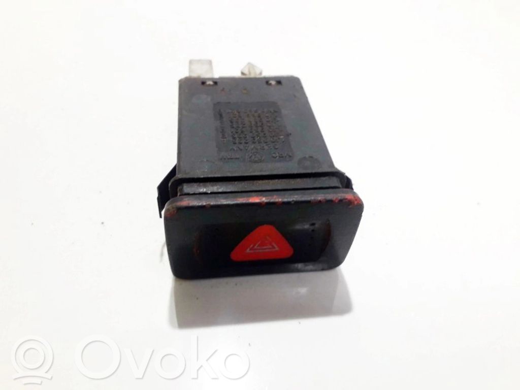 Comutator lumini pericol   1J0953235A,1J0953235B,1J0953235A