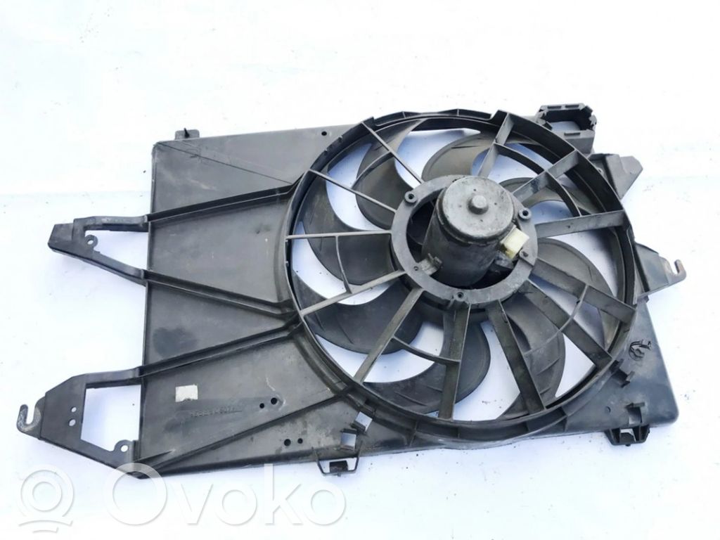 Ford Mondeo Mk III Convogliatore ventilatore raffreddamento del radiatore 