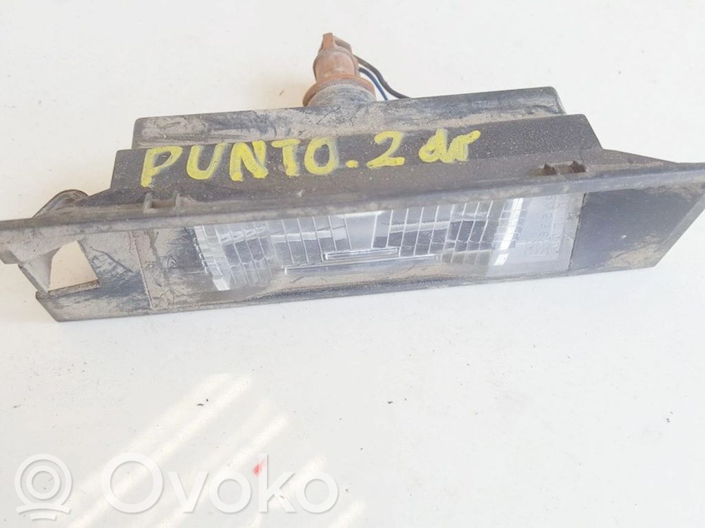 Fiat Punto (188) Numerio apšvietimas 