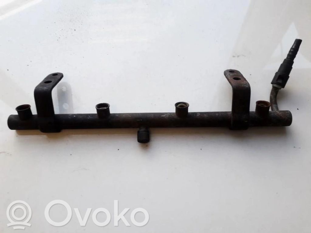 Chrysler Voyager Listwa wtryskowa 