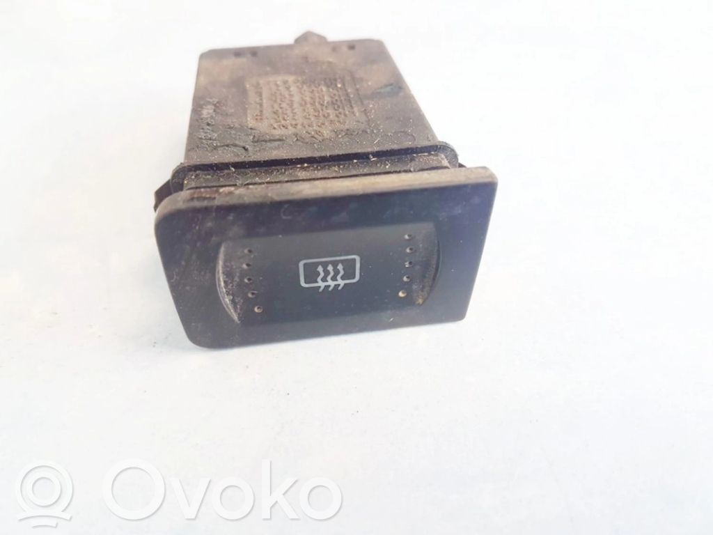 Volkswagen Golf IV Schalter Scheibenheizung 