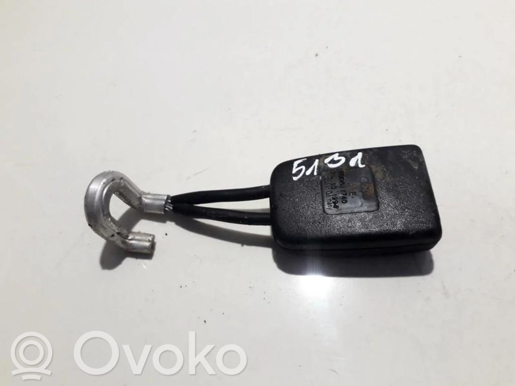 Bridă fixare centură de siguranță spate   8D0857740,8D0857740