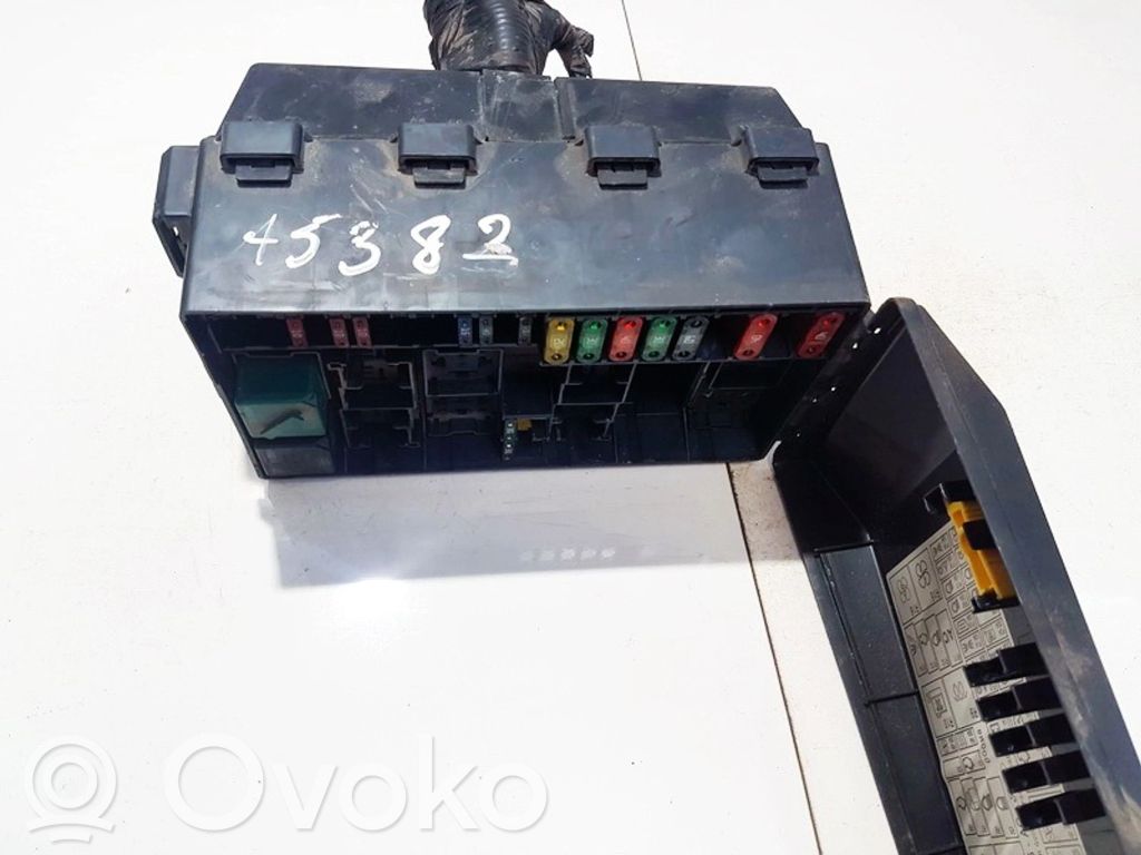 Ford Focus Juego de caja de fusibles 