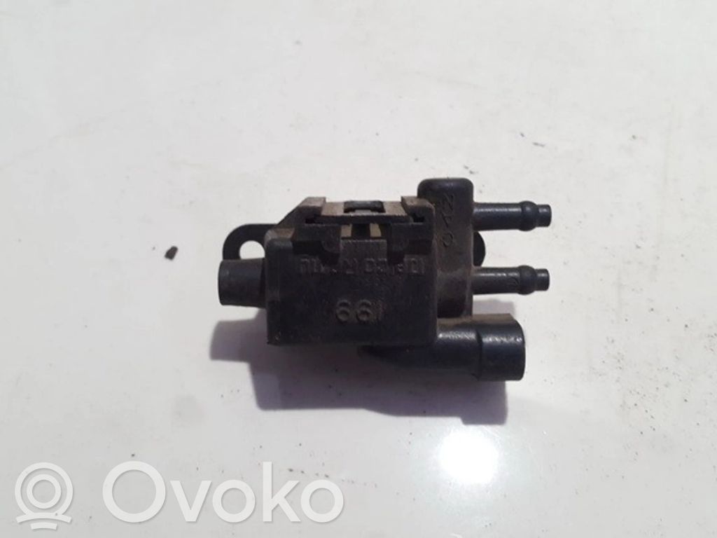 Renault Laguna I Solenoid supapă turbosuflantă 