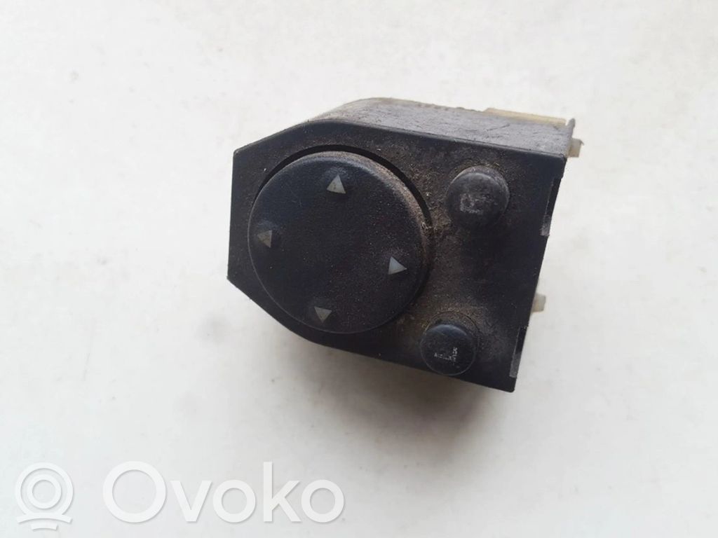 Interruttore specchietto retrovisore   893959565,03838200,03838200,893959565