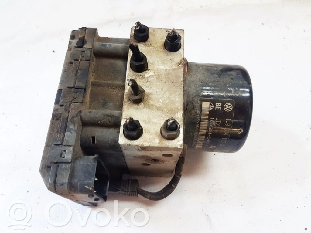 ABS-pumppu   1J0907379P,10094903313,10094903313,1J0614117D,1J0907379P,5WK8476