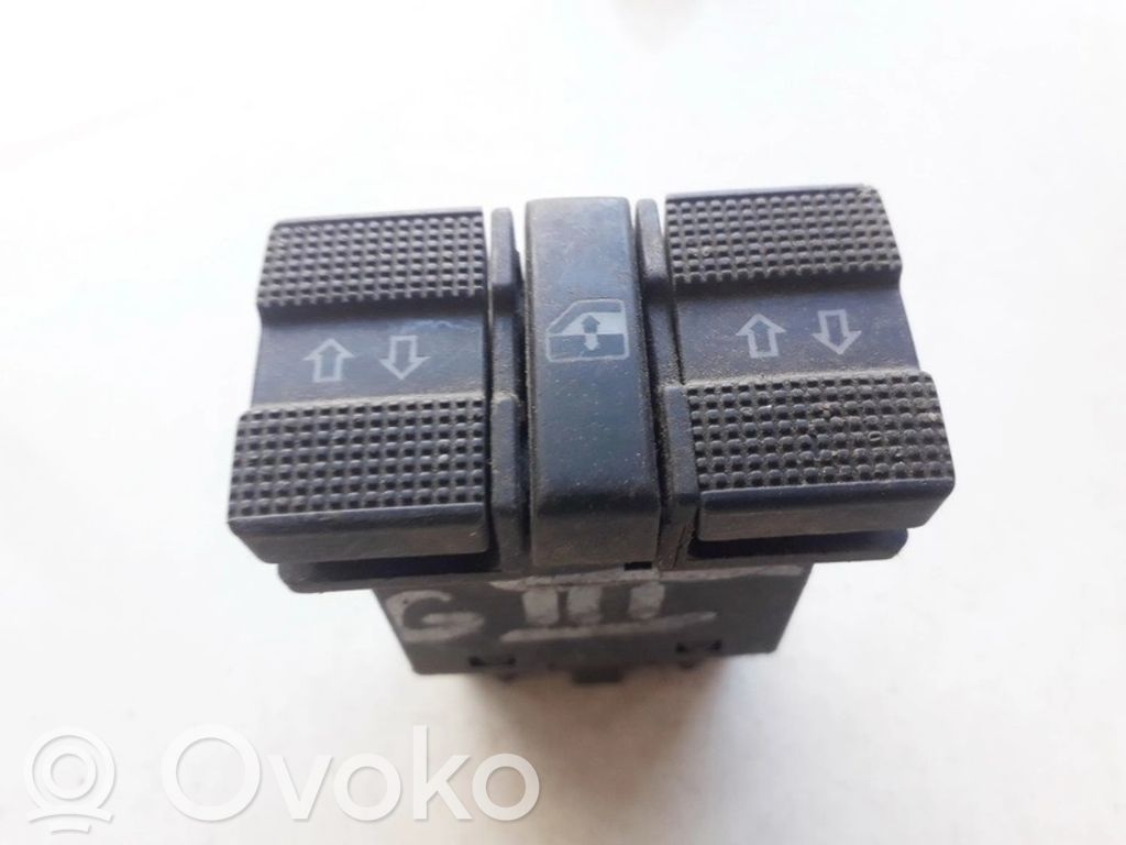 Volkswagen Golf III Interruttore di controllo dell’alzacristalli elettrico