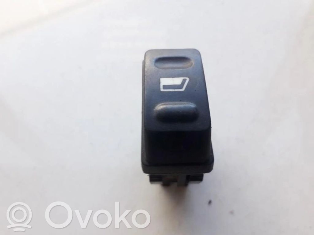 Citroen Xsara Picasso Electric window control switch 