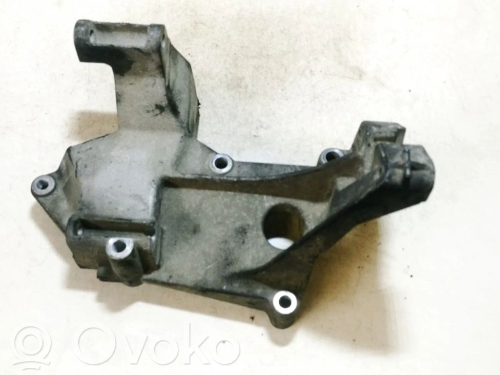 Soporte de montaje del motor (Usadas)   98FF10239BE,98FF10239BE