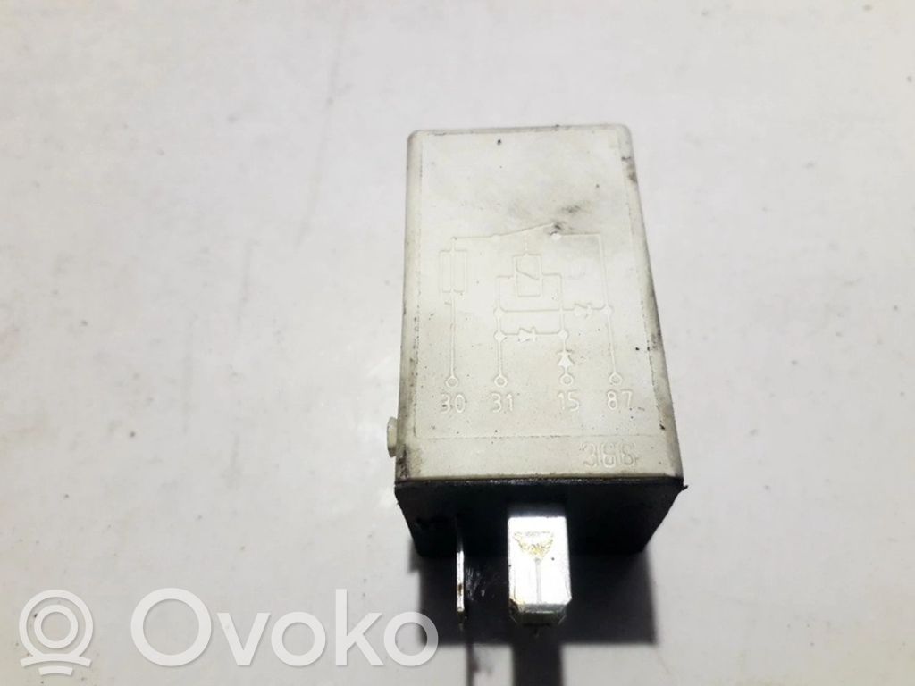 Peugeot 605 Przekaźnik / Modul układu ogrzewania wstępnego 