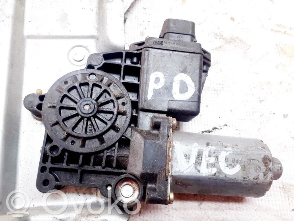 Opel Vectra B Silnik regulatora szyby drzwi przednich 