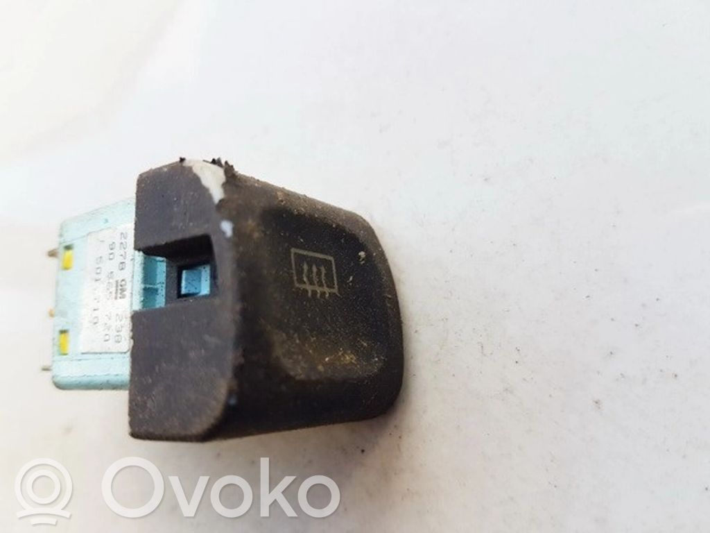 Opel Omega B1 Windscreen/window heater switch 