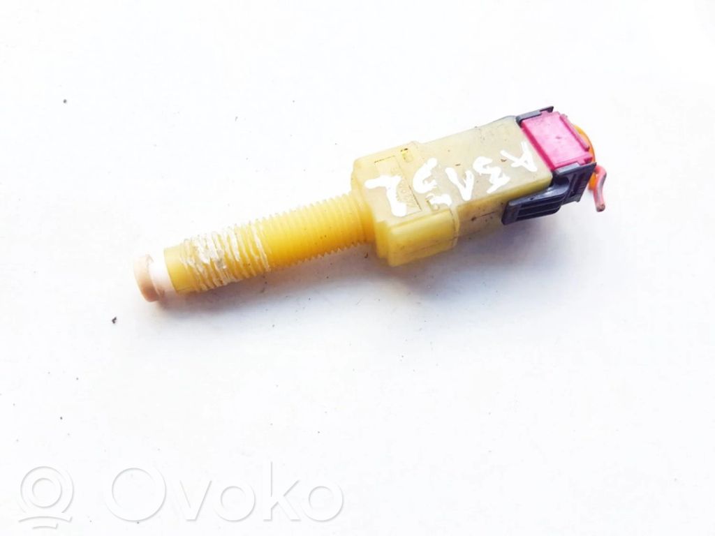Interruptor sensor del pedal de freno   443945515,443945515