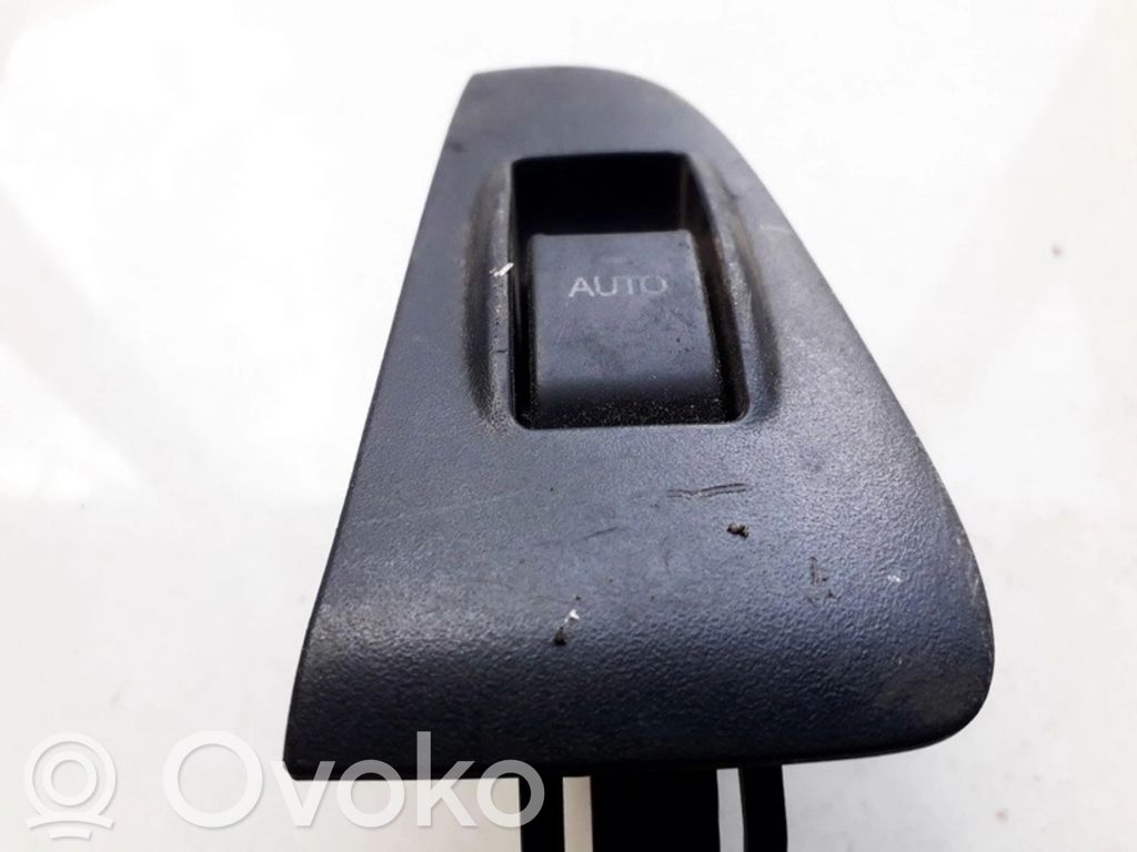 Toyota Avensis T250 Interruttore di controllo dell’alzacristalli elettrico