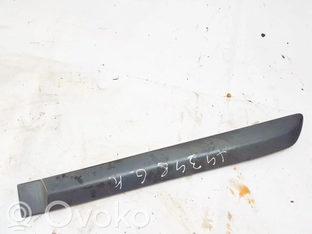 Nissan Almera N16 Listwa drzwi tylnych 