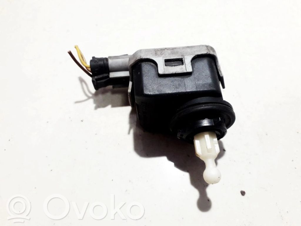 Opel Astra G Motorino di regolazione assetto fari