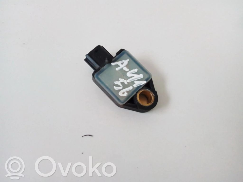 Sensor impacto/accidente para activar Airbag   P04896061AA,P04896061AA