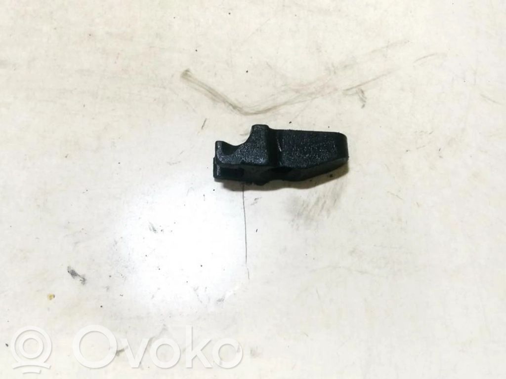 Bridă fixare injector