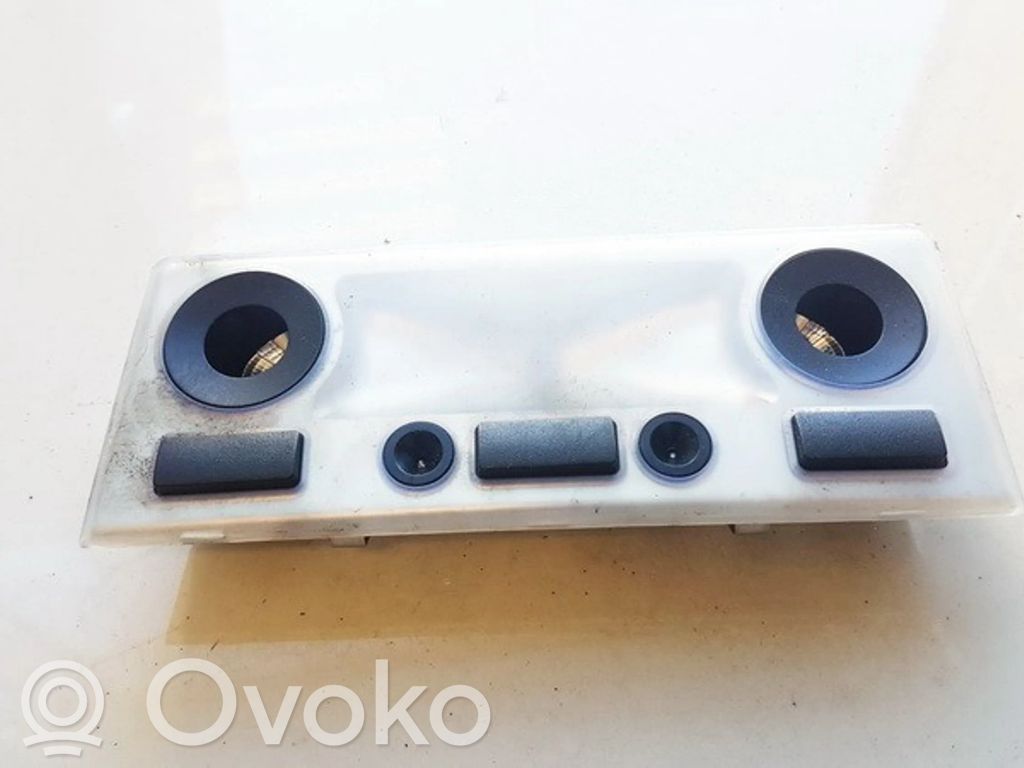 Takaistuimen valo   6910793,159376,159376,6910793