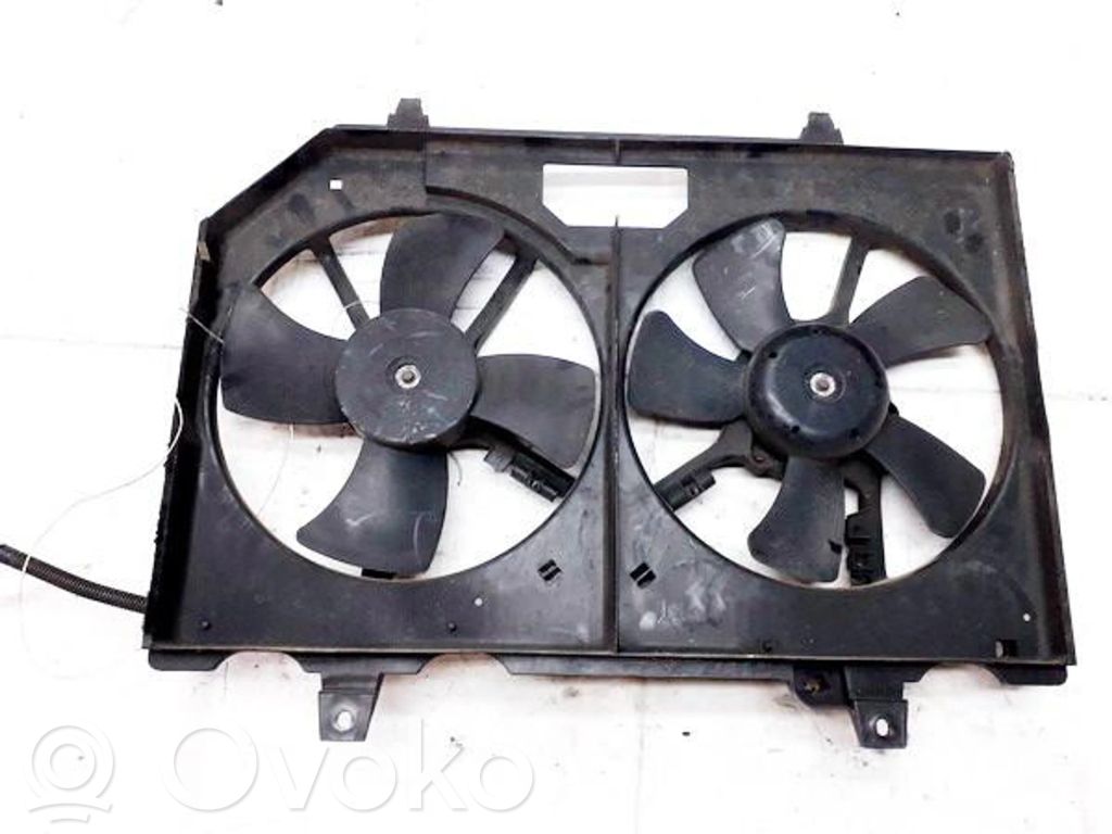 Nissan X-Trail T30 Radiator cooling fan shroud 