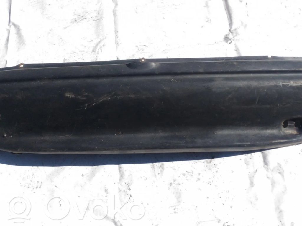 Opel Corsa B Paraurti