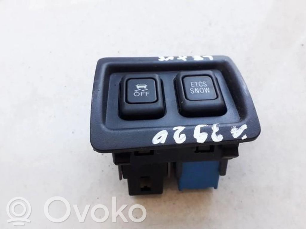 Interruptor ESP (programa de estabilidad)   15A972,15A606,15A606,15A972