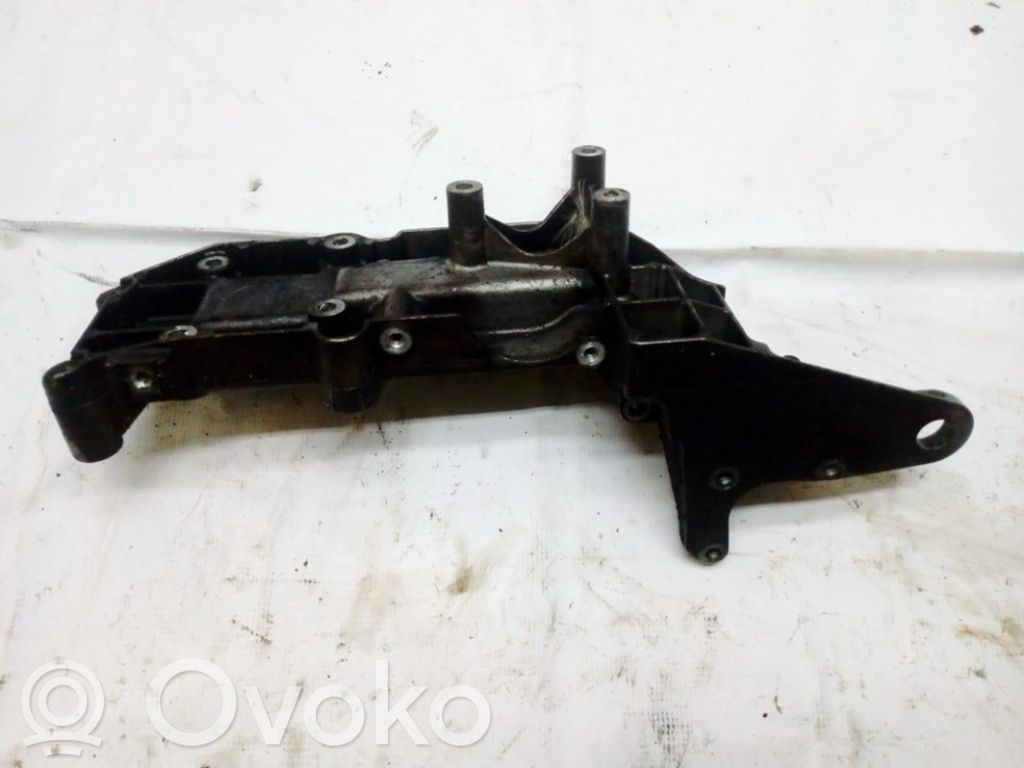 Soporte de montaje del motor (Usadas)   8642196,8642196