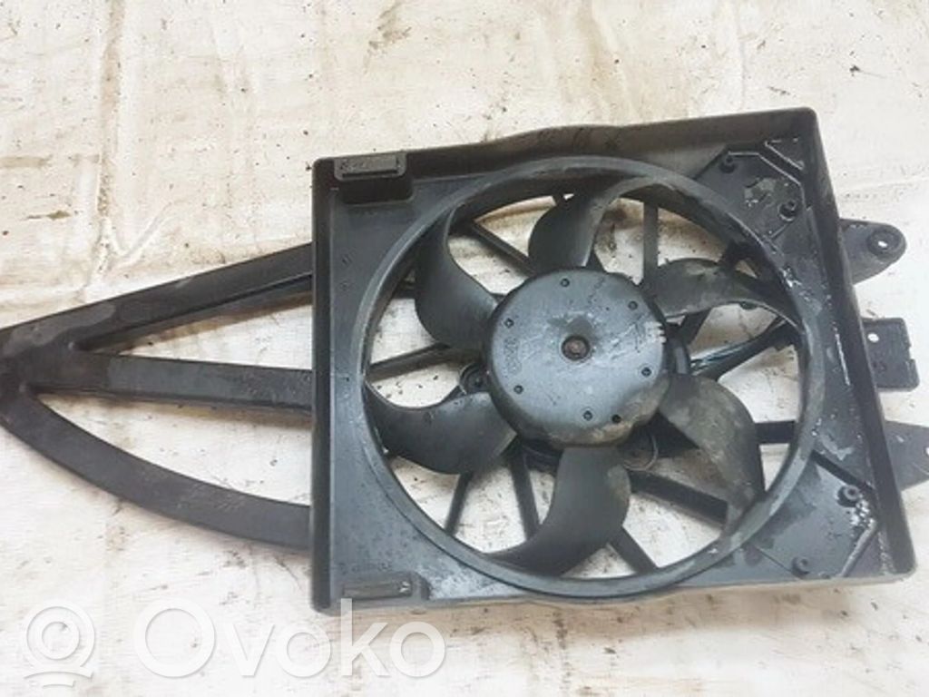 Osłona wentylatora chłodnicy   874117J,46825768,46825768,874117J