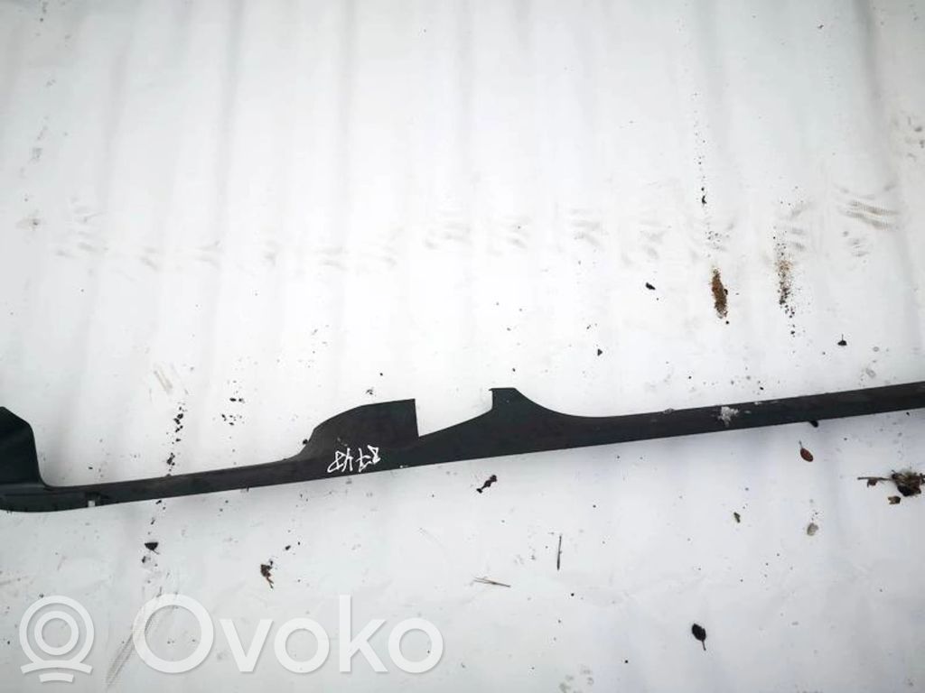 Volkswagen PASSAT B6 Capac prag față 