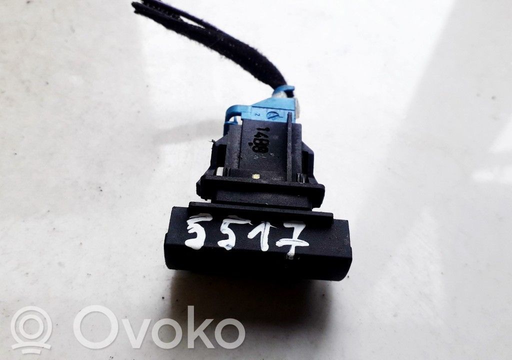 Skoda Octavia Mk2 (1Z) Comutator pornit/oprit airbag pasager 