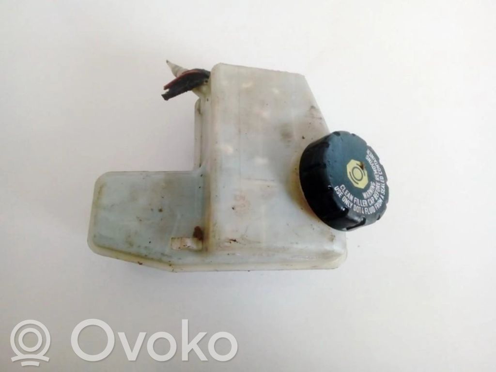 Opel Astra H Jarrunestesäiliö 