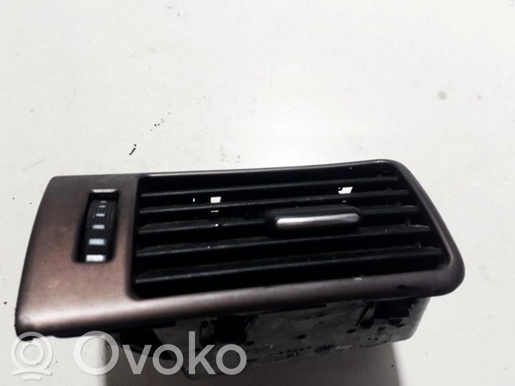 Grilă ventilație centrală   4B1820901,4B1820901