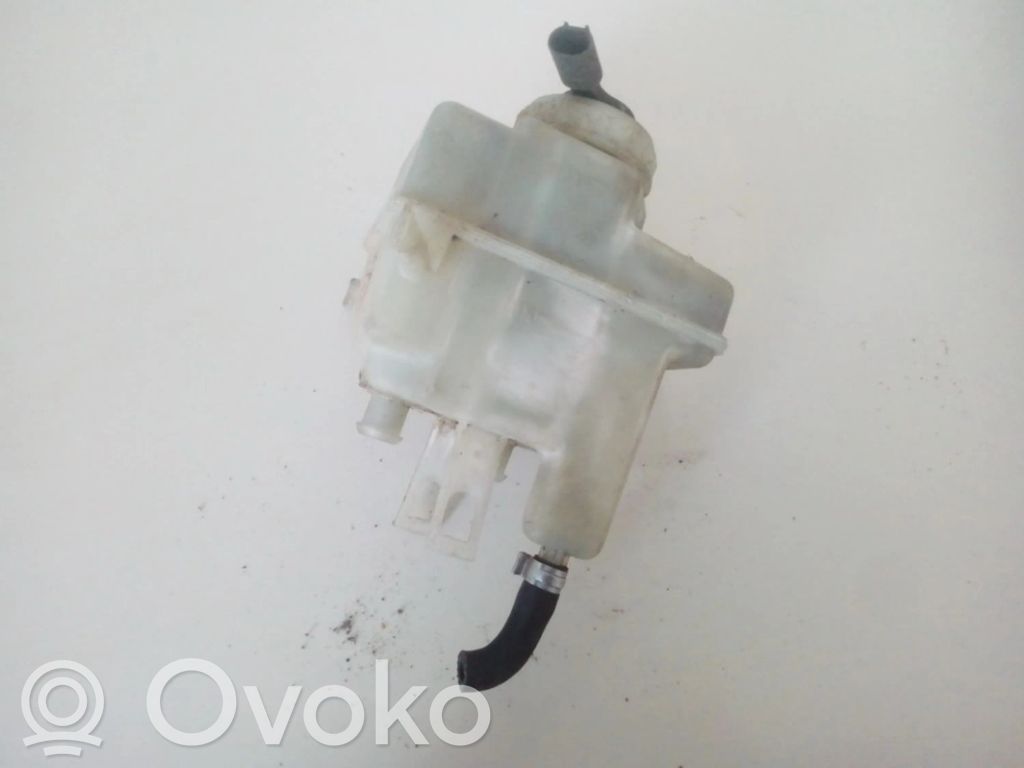 BMW 7 E65 E66 Serbatoio di compensazione del liquido del freno 