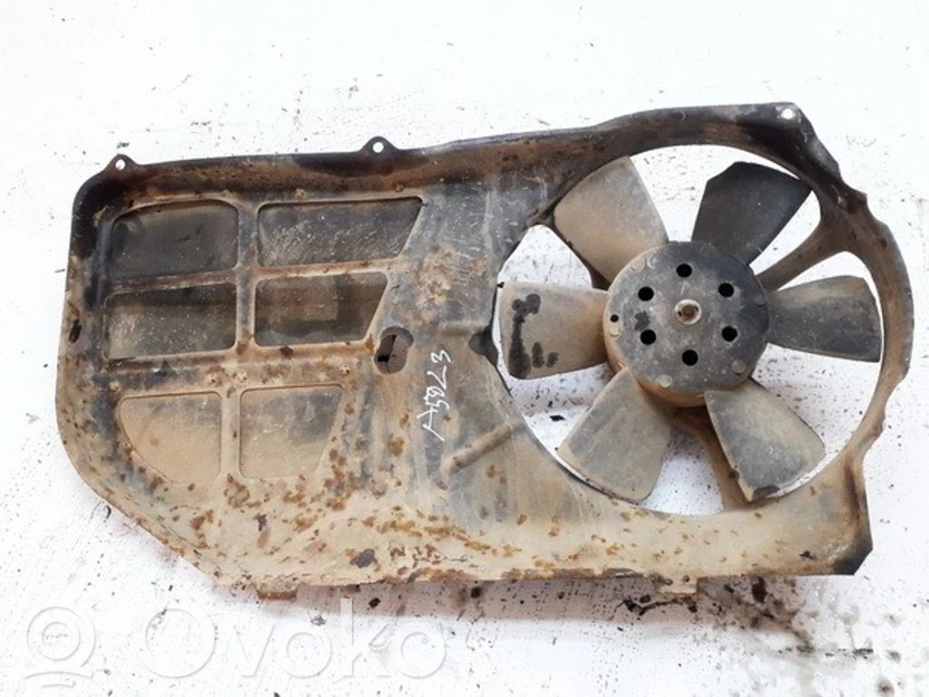 Audi 80 90 B3 Suport ventilator radiator 