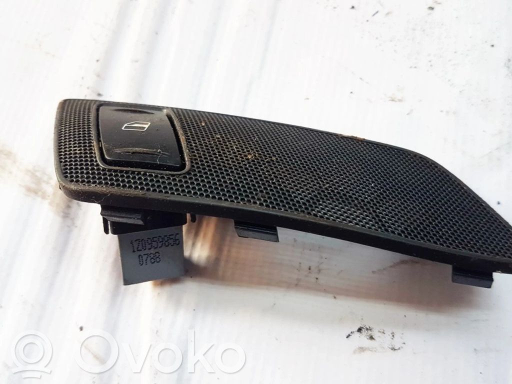 Comutator comandă geamuri electrice   1Z0959856,1Z0959856