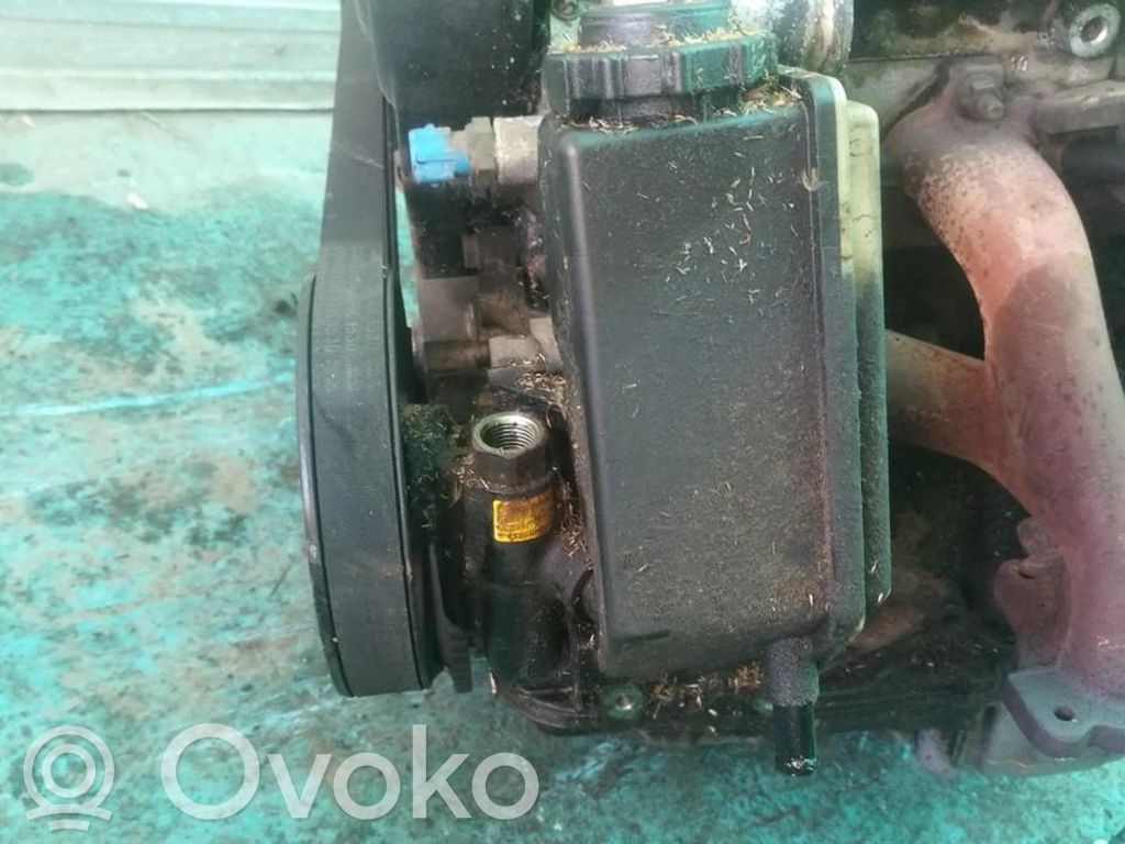 Opel Vectra B Pompă servodirecție 