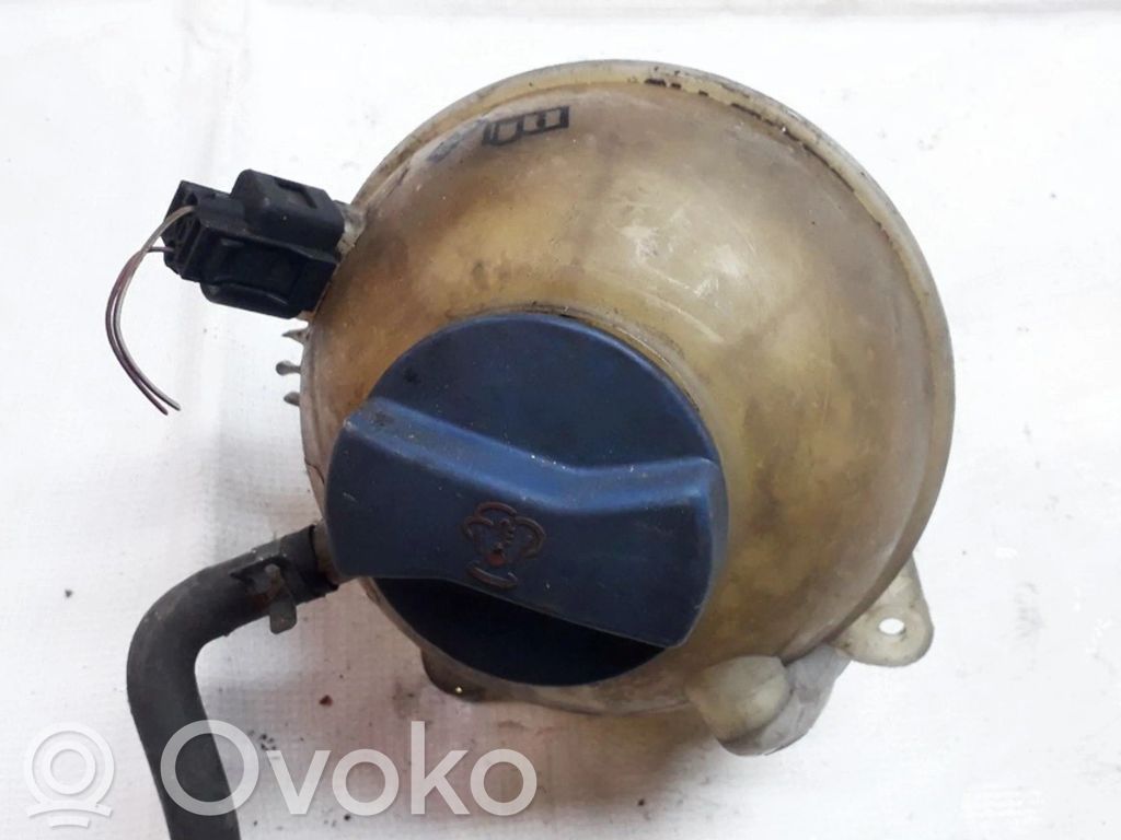 Volkswagen Golf IV Vase d'expansion / réservoir de liquide de refroidissement 
