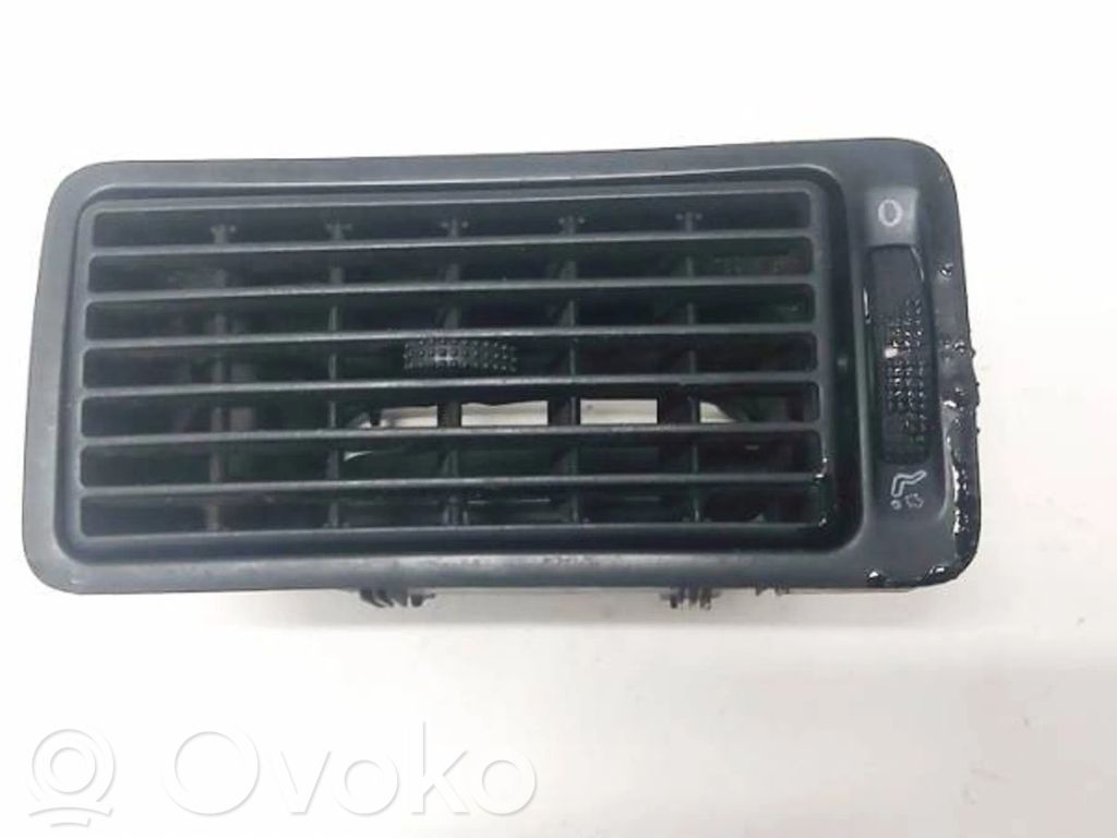 Volkswagen Golf IV Copertura griglia di ventilazione laterale cruscotto 