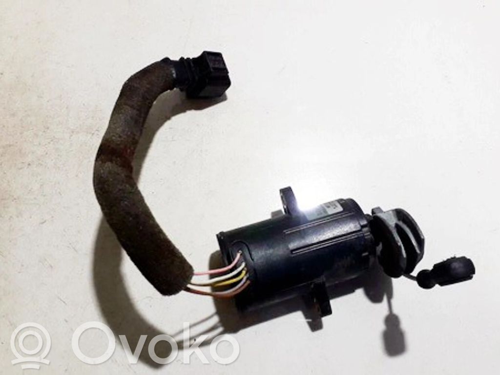 Volkswagen Golf IV Pedală accelerație 