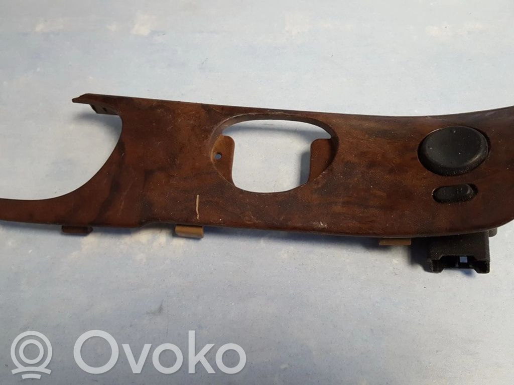 Chevrolet Rezzo Windscreen/window heater switch 