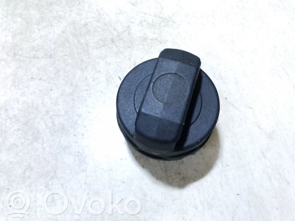 Volkswagen Golf IV Tappo del serbatoio del carburante