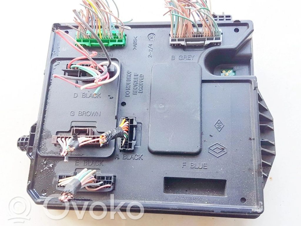 Modulo comfort/convenienza   284B17882R,S180098101,284B17882R,A2C53284891,S180098101