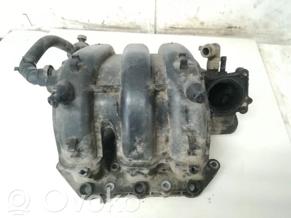 Volkswagen Polo IV 9N3 Collettore di aspirazione