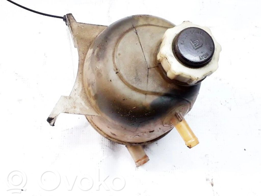 Renault Megane I Serbatoio di compensazione del liquido refrigerante/vaschetta