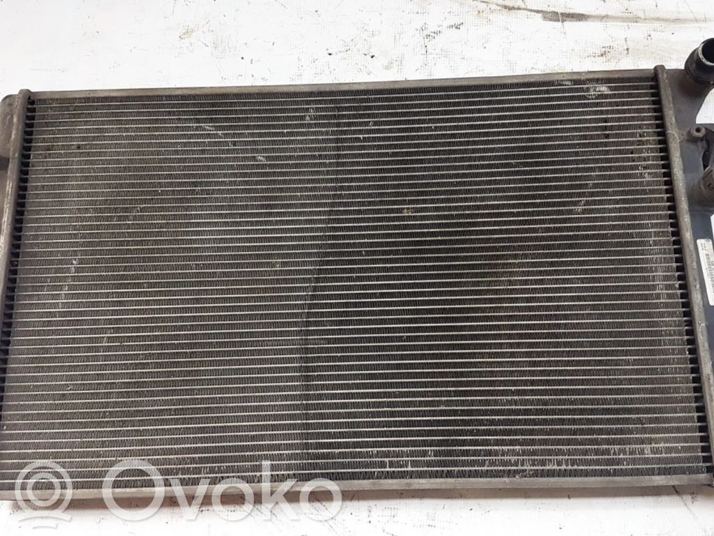 Volkswagen Golf IV Radiator lichid răcire 